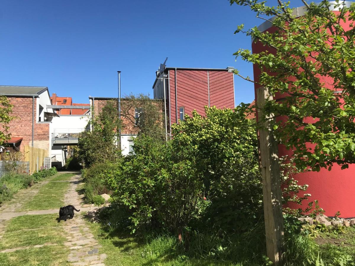 Das Alte Kino In Barth - Das Gartenhaus Εξωτερικό φωτογραφία